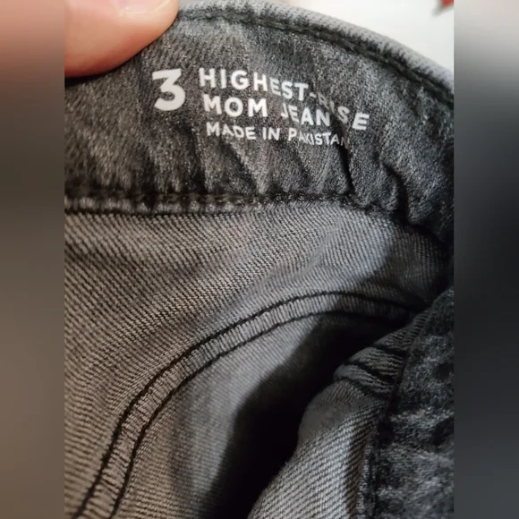 #### Arizona Jeans CO. Mom Highrise Paper Bag Jeans( Size 3) - Picture 5 of 5